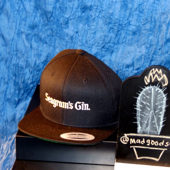 Seagrams gin hat - Picture 2 of 6